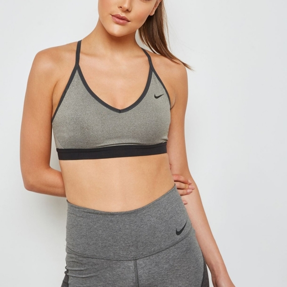 Nike Indy Sports Bra Size M Gray/Blk + 2 FREE Sports Bras EUC - Picture 4 of 11